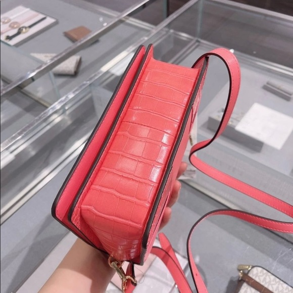 Michael Kors Mercer Crossbody - Picture 4 of 4